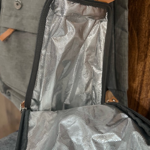 Parker Baby Diaper Bag - Picture 5 of 8